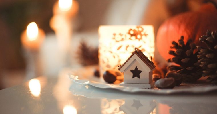 Dekoracji do domu idealnych na Boże Narodzenie lub na cały rok