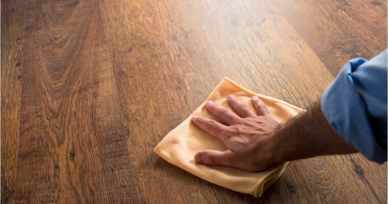 Konserwacja drewna: Jak dbać o nie przez lata