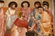 La lavanda dei piedi, il gesto simbolo dell’amore di Dio